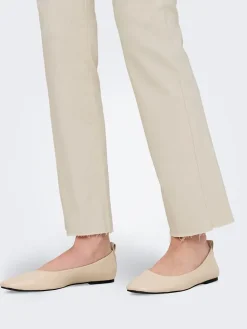 Jeans - Flared fit - in Beige