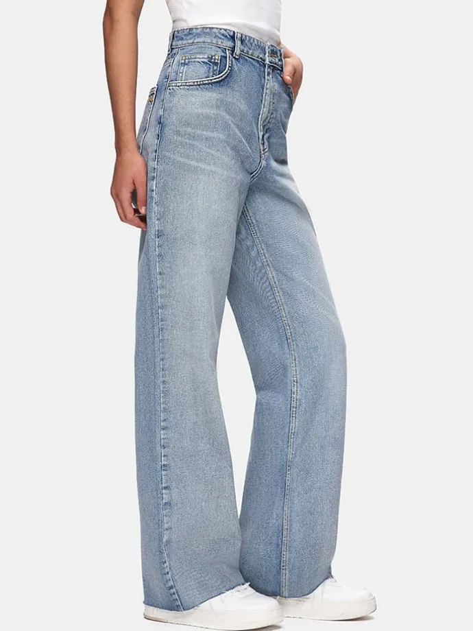 Jeans "Danica" - Comfort fit - in Hellblau