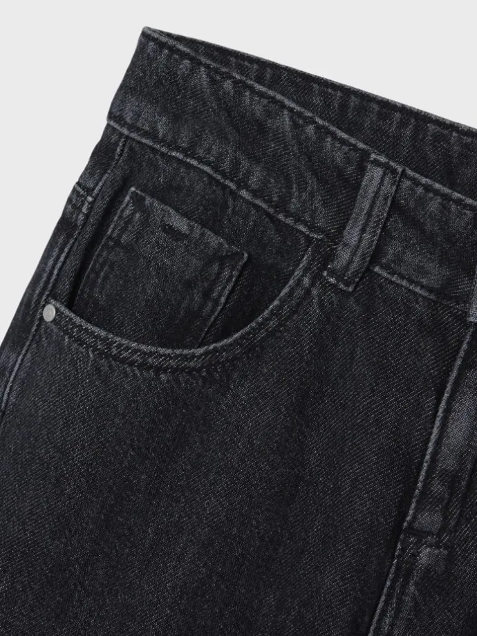 Jeans in Dark Grey Denim