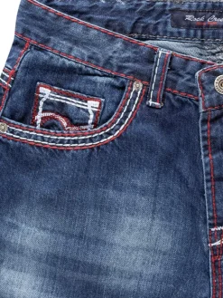 Jeans in Dunkelblau