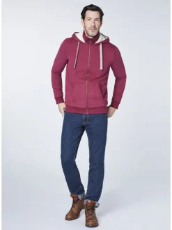 Jeans in klassischer Waschung in Blau