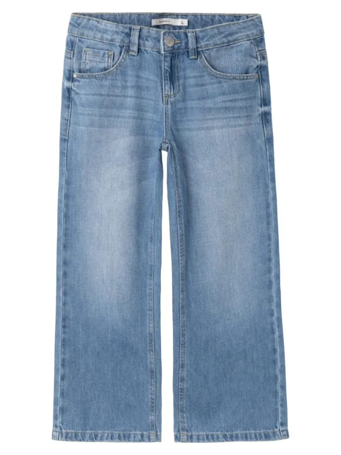 Jeans in Medium Blue Denim