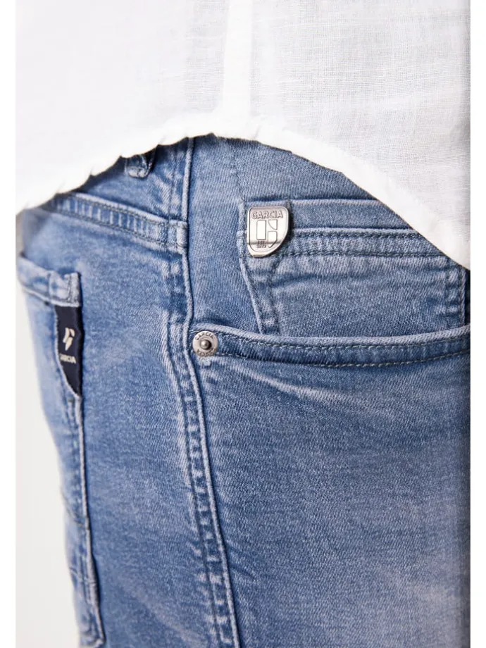 Jeans-Bermudas in Blau
