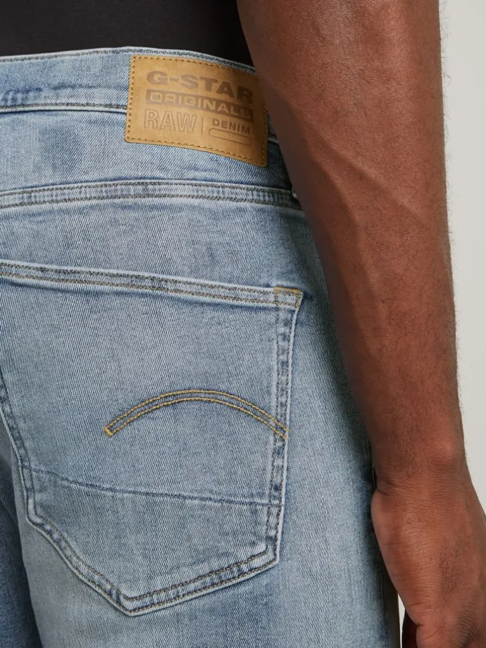 Jeans-Shorts in Hellblau