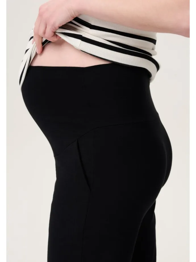 Jogginghose Sari in Black