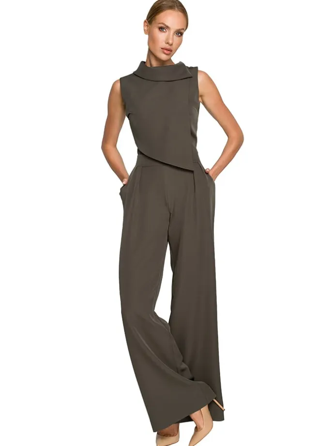 Jumpsuit in Khaki