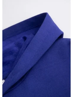 Kapuzenpullover in blau