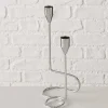 Kerzenleuchter "Timon" in Silber - (B)12 x (H)24 x (T)10 cm