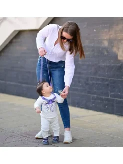 Kinder-Sicherheitsgurt Baby Walk in schwarz