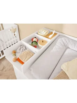Kinderzimmer-Set Juna breit groß mit Windeleimerauszug, 4-tlg.