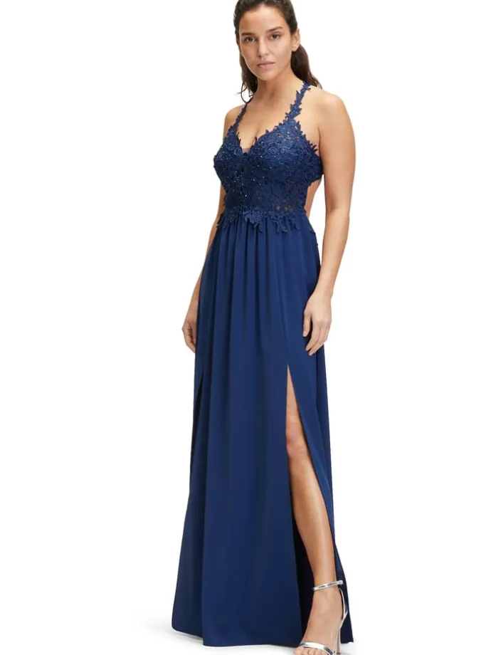 Kleid in Dunkelblau