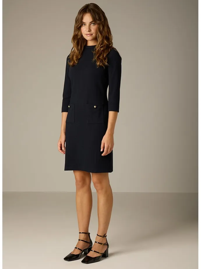Kleid in Dunkelblau