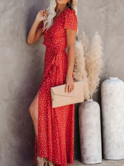 Kleid in Rot/ Weiß