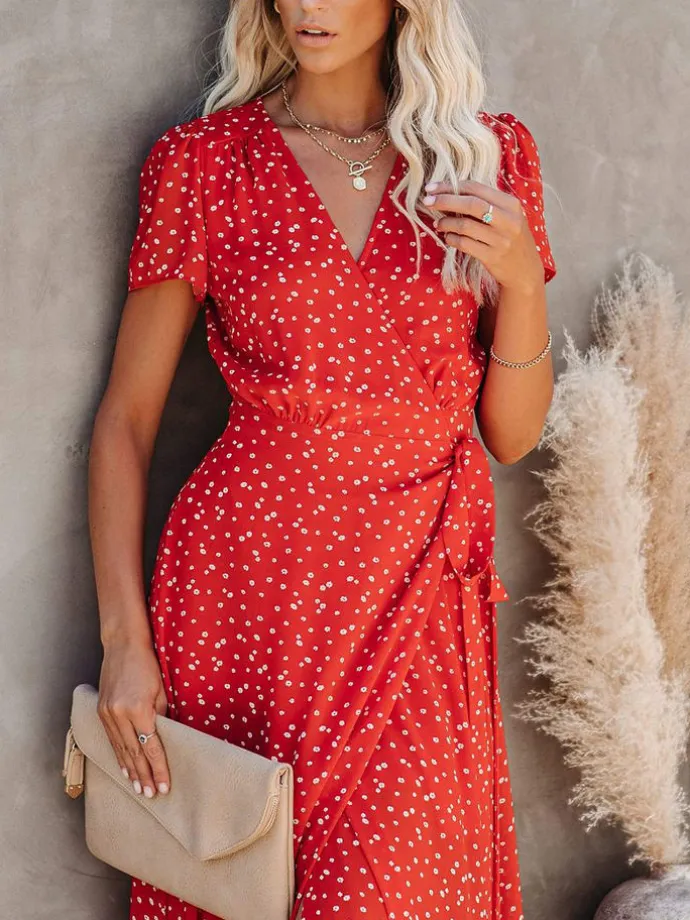 Kleid in Rot/ Weiß