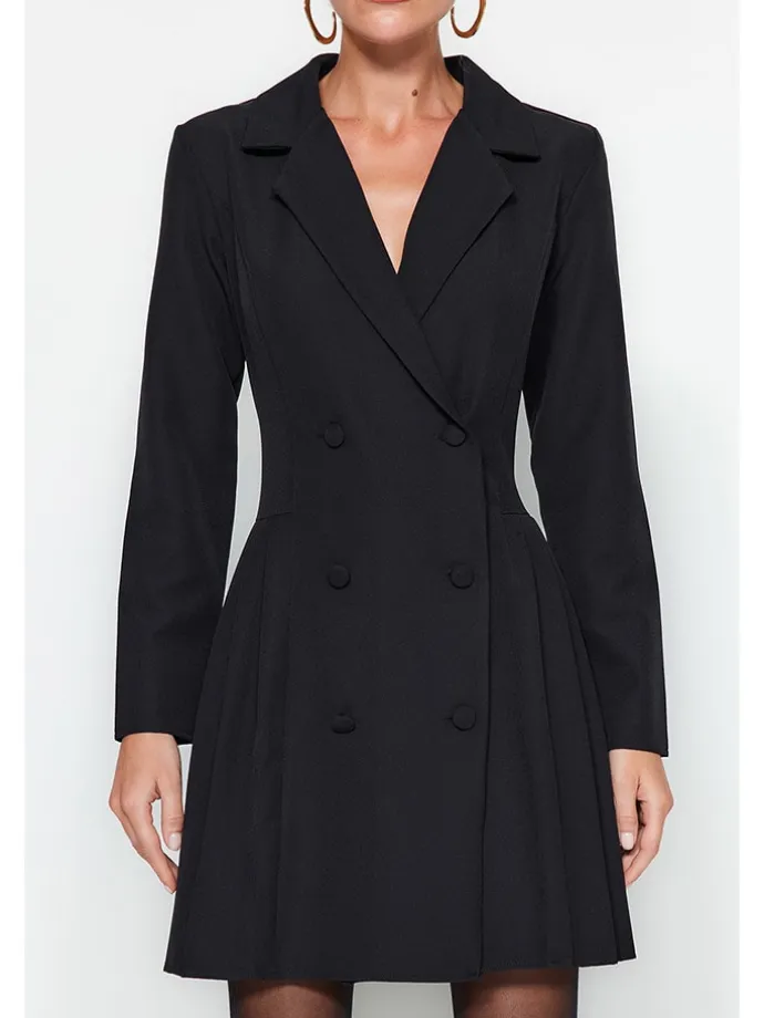 Kleid in Schwarz
