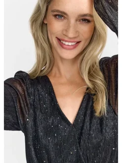 Kleid in Schwarz