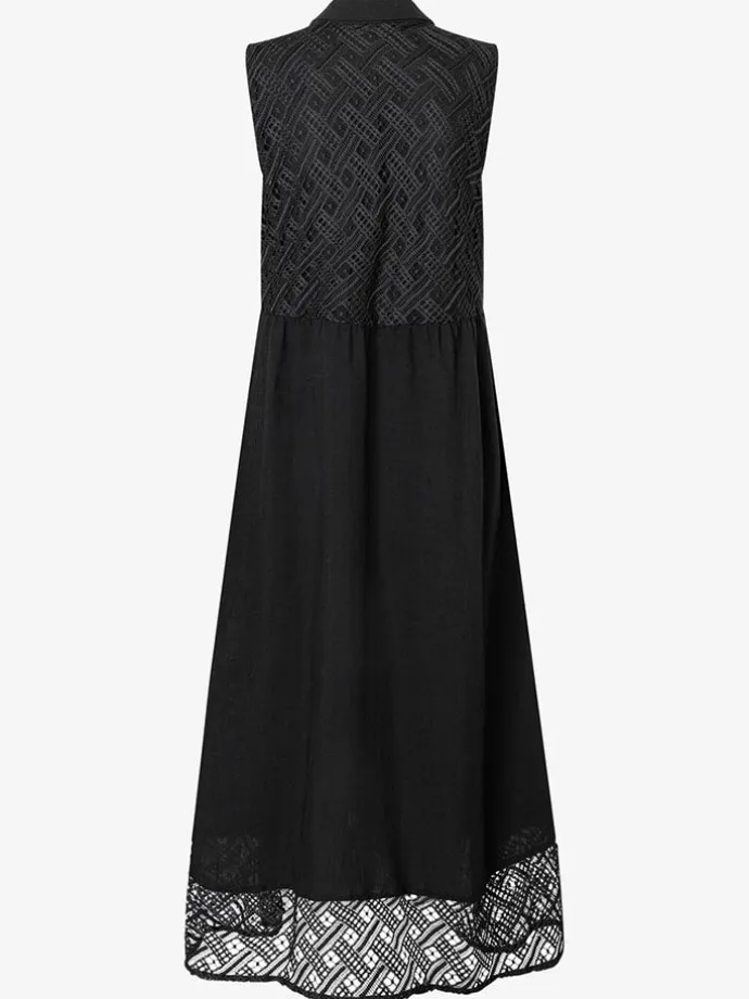 Kleid in Schwarz