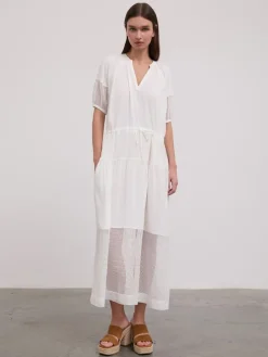 Kleid in Weiß
