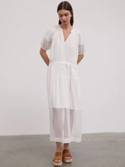 Kleid in Weiß