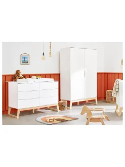 Kleiderschrank