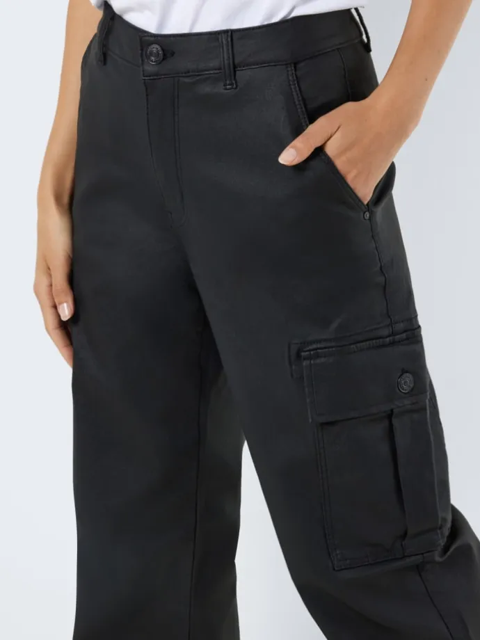 Kunstleder Cargo Hose Wide Leg Bootcut Pants PU Coated NMYOLANDA in Schwarz-2