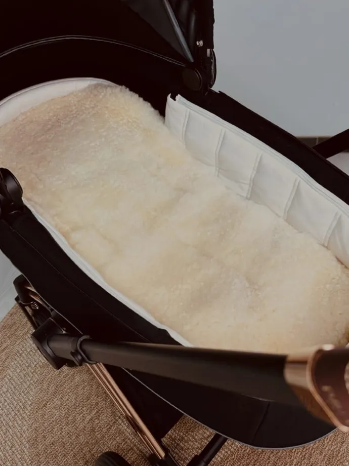 Lammfellauflage "Milky sand" in Natur - (L)77 x (B)35 cm