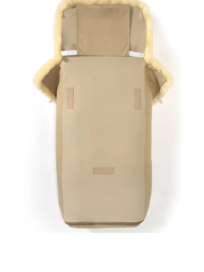 Lammfell-Fußsack "Luxus" in Beige - (L)95 x (B)34 cm