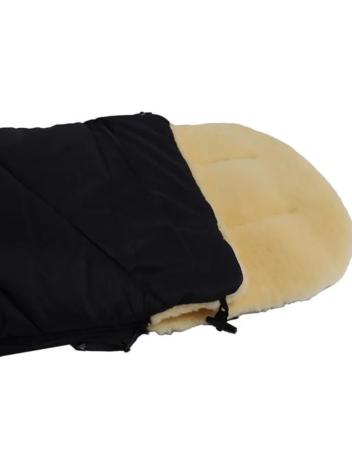 Lammfell-Fußsack "Polar" in Schwarz - (L)85 x (B)43 cm