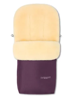 Lammfell-Fußsack "Putzi" in Lila - (L)90 x (B)34