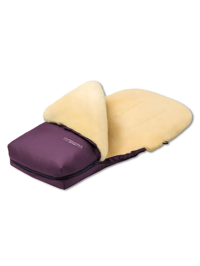 Lammfell-Fußsack "Putzi" in Lila - (L)90 x (B)34