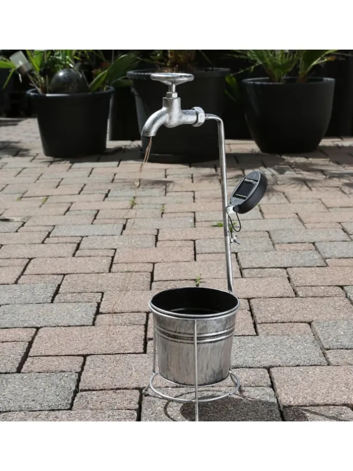 LED Solar Wasserhahn mit Blumentopf Gartendeko H: 60cm silber