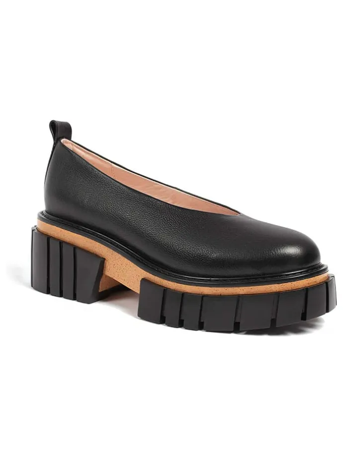 Leder-Ballerinas in Schwarz/ Hellbraun