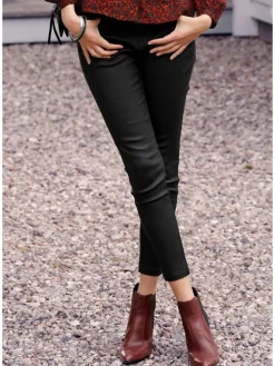 Lederimitathose in schwarz