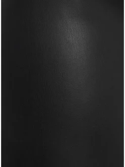 Lederimitathose in schwarz