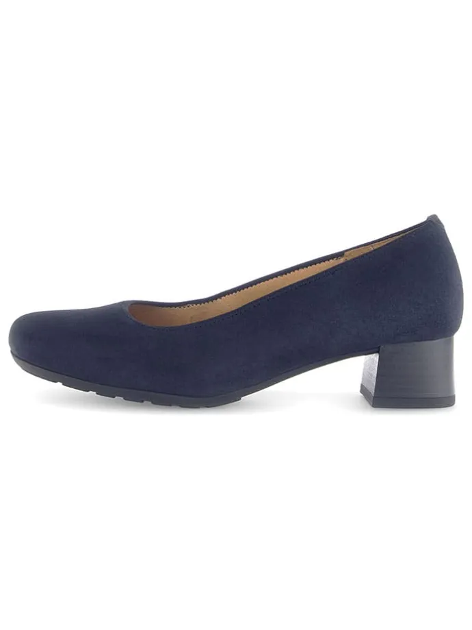 Leder-Pumps in Dunkelblau