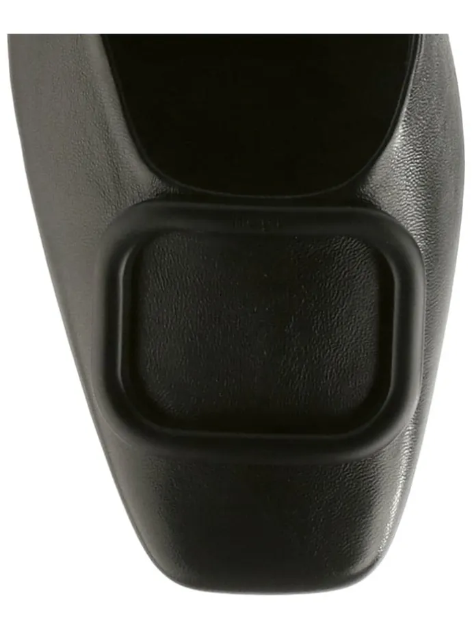Leder-Pumps in Schwarz