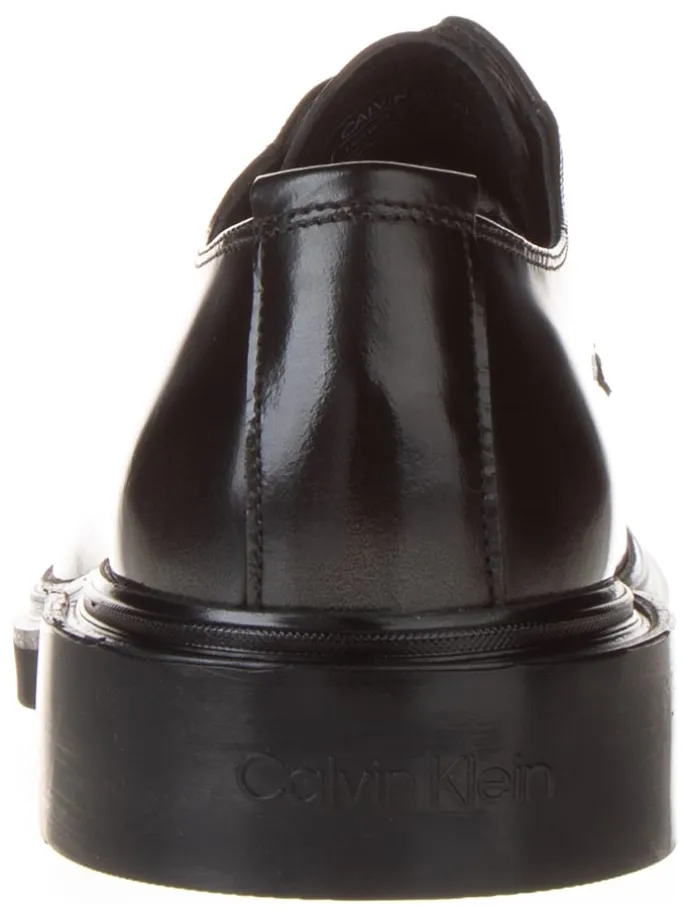 Leder-Schnürschuhe in Schwarz