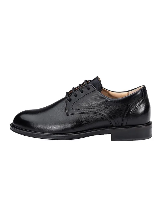Leder-Schnürschuhe in Schwarz