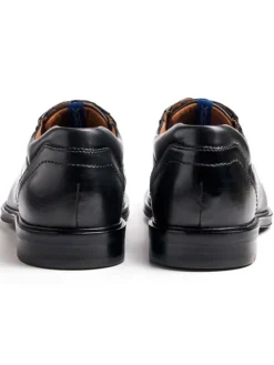 Leder-Schnürschuhe