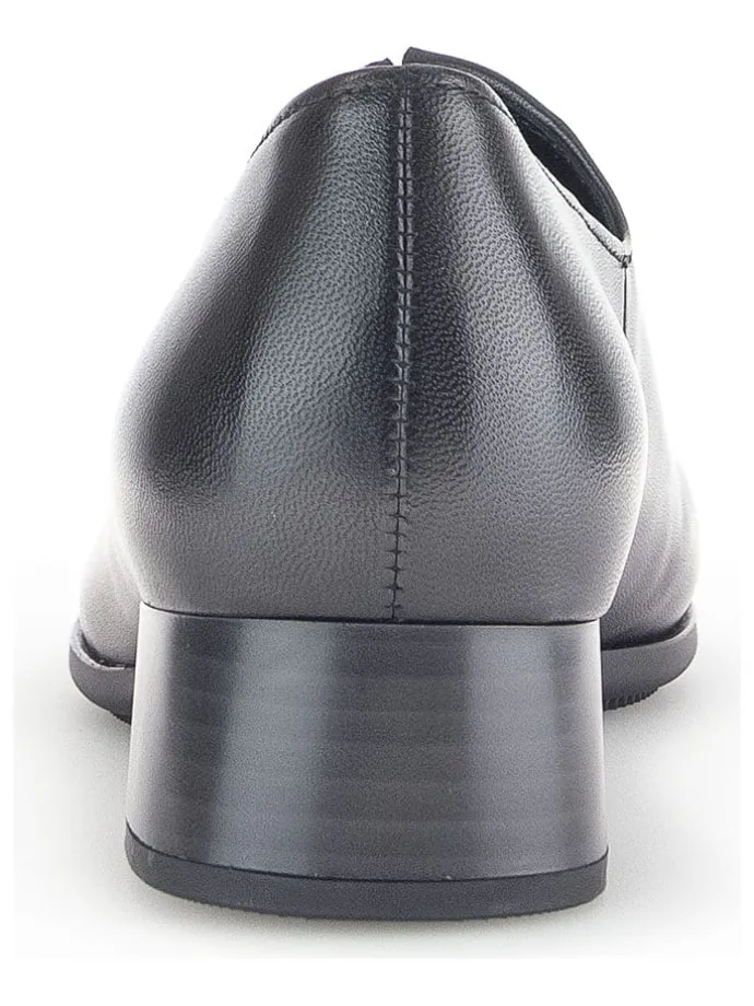 Leder-Slipper in Schwarz