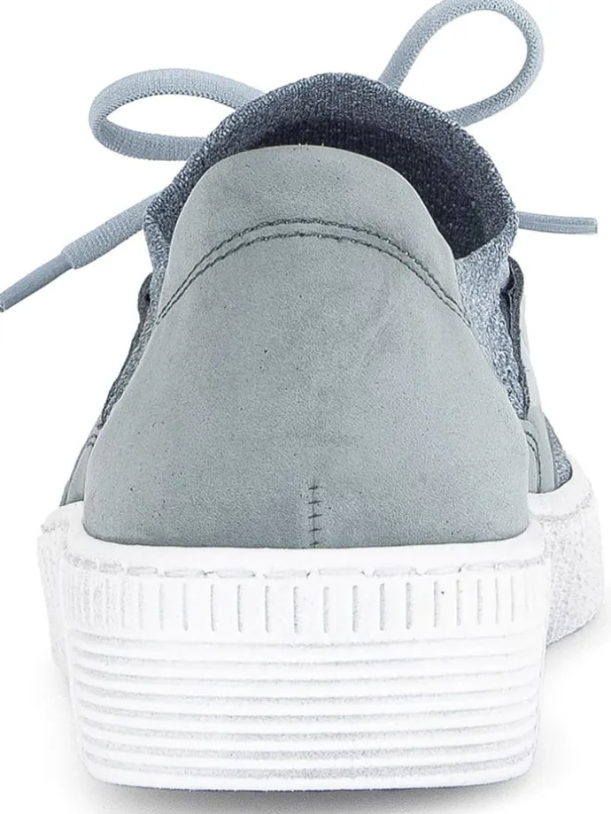 Leder-Sneakers in Hellblau