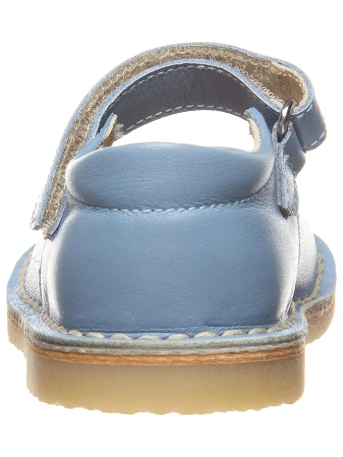 Leder-Spangenballerinas in Hellblau