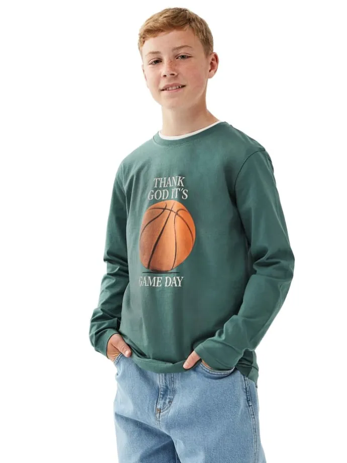 Longsleeve " Game Day " in sage