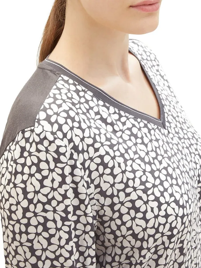Longsleeve in Grau/ Creme