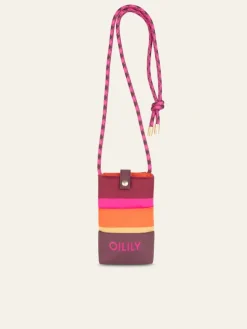 Mila Handyhalter in Braun