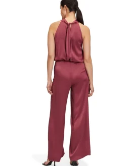 Overall in Pink