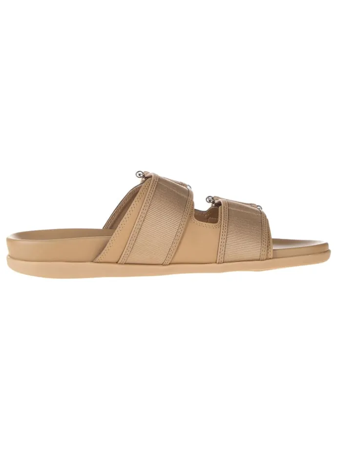 Pantoletten in Beige