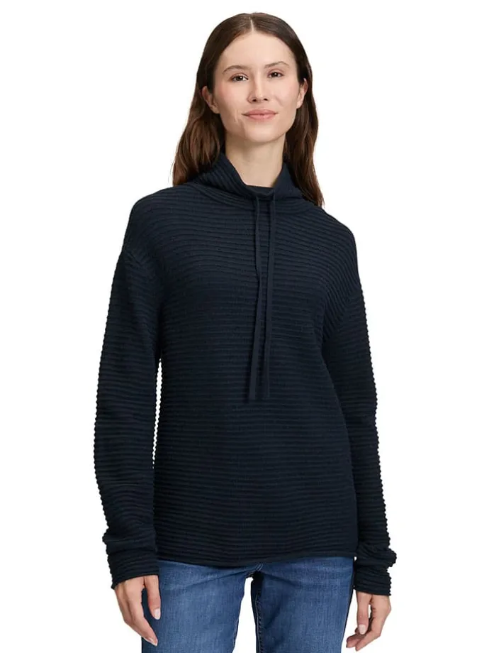Pullover in Dunkelblau