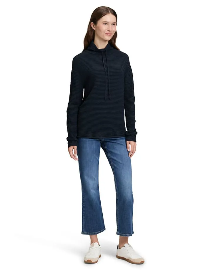 Pullover in Dunkelblau