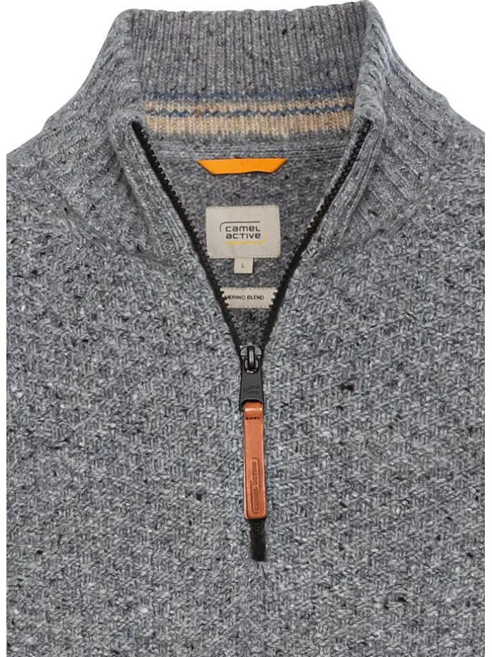 Pullover in Grau